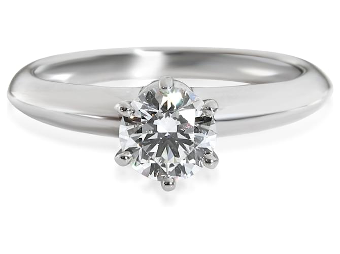 Tiffany & Co TIFFANY Y COMPAÑIA. Anillo de compromiso con diamante solitario en platino I VS2 0.62 por cierto  ref.1220994