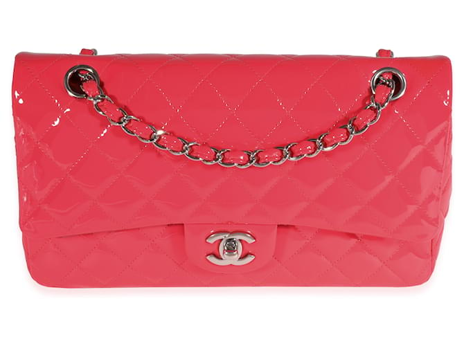 Timeless Chanel Candy Pink gestepptes Lackleder Mittlere klassische gefütterte Überschlagtasche  ref.1221113