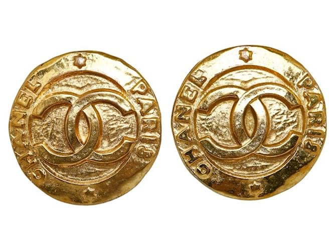 Timeless Logotipo de Chanel CC Dorado Chapado en oro  ref.1221304