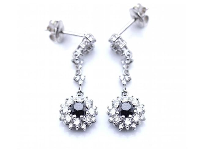 Autre Marque Long earrings with Diamonds. Black Silvery White gold  ref.1221413