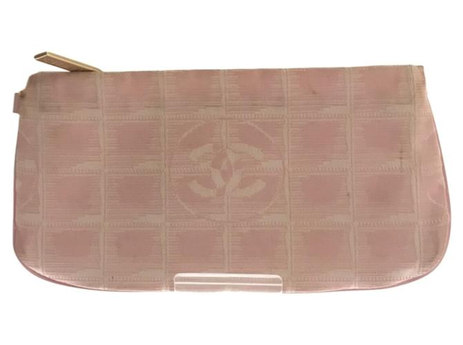 Timeless Chanel Travel line Pink Synthetic  ref.1221414