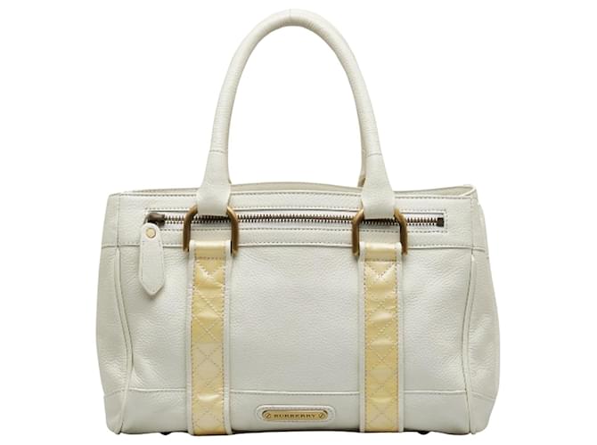 BURBERRY White Leather  ref.1221422
