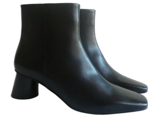 Max & Co MAX&CO real leather ankle boots Black  ref.1221515