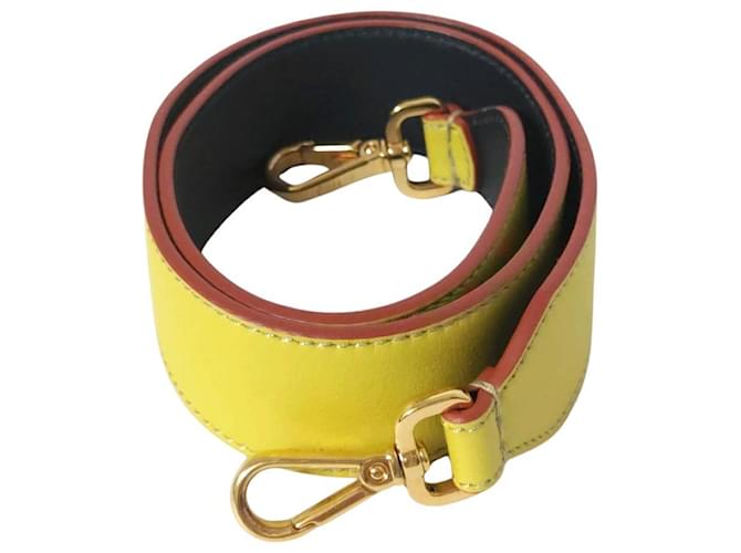 Fendi Strap You Yellow Leather  ref.1221579