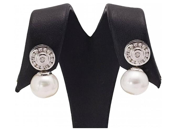 Autre Marque Earrings in Gold, diamonds and pearl. Silvery White gold  ref.1221827