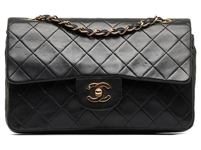 Chanel Timeless Black Leather  ref.1221870