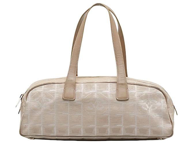Chanel Travel line Beige Synthetic  ref.1221951