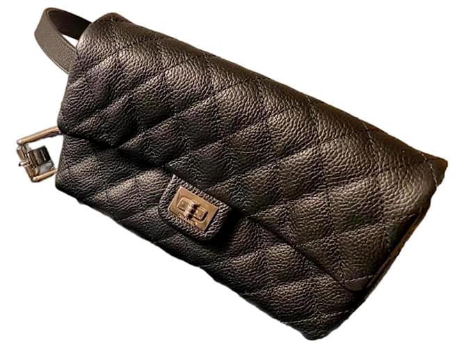 Chanel 2.55 Bolso con cinturón Negro Noé talla Negro Cuero  ref.1222046