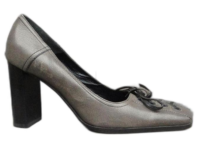 Miu Miu leather pumps grey 37.5