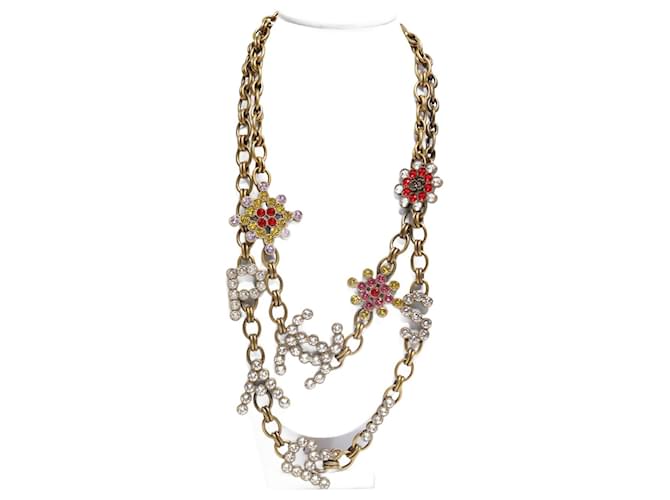 Chanel Collar con logo joya en oro Dorado  ref.1222424