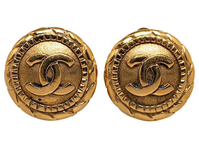 Brincos Chanel Gold CC Clip On Dourado Metal Banhado a ouro  ref.1222534