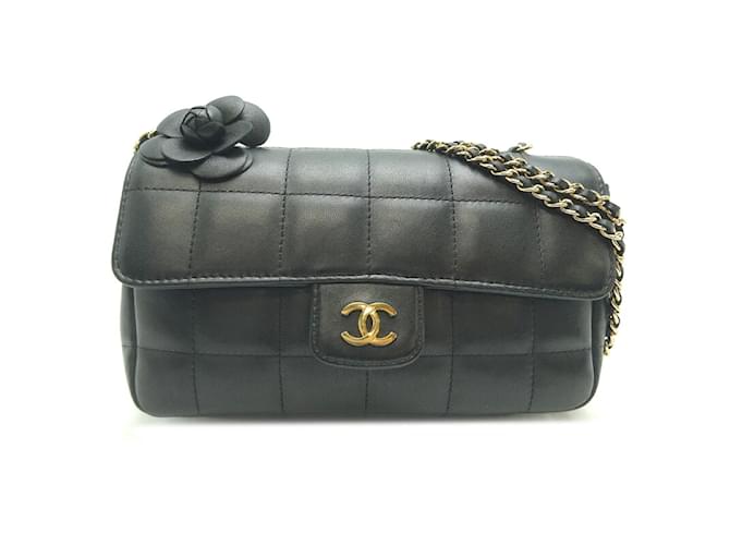 Chanel Bolso Extra Mini Cuadrado Con Solapa Negro Cuero  ref.1222647