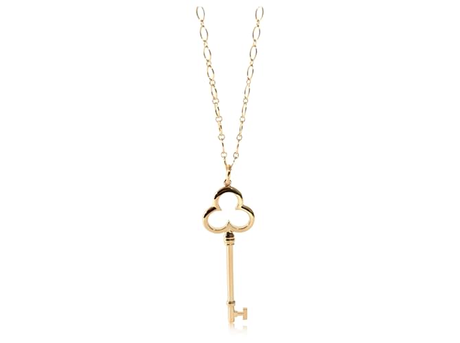 TIFFANY & CO. Trefoil Key Pendant Necklace in 18kt yellow gold  ref.1222967