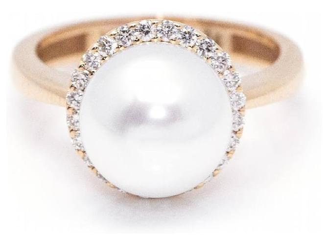 Autre Marque Pearl and Diamond Ring. Golden Pink gold  ref.1223323