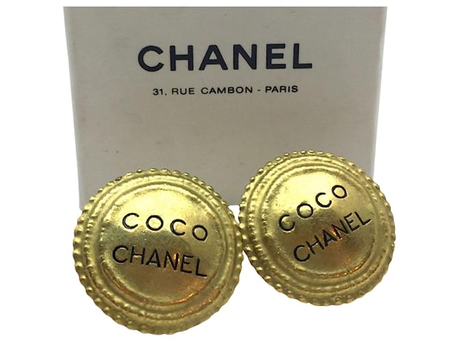 Classique Chanel COCO Mark Métal Doré  ref.1223359
