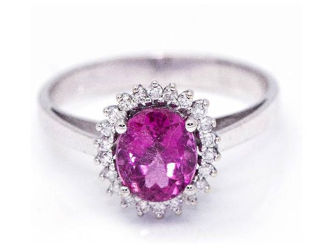 Autre Marque Anello con tormalina e diamanti. Viola scuro