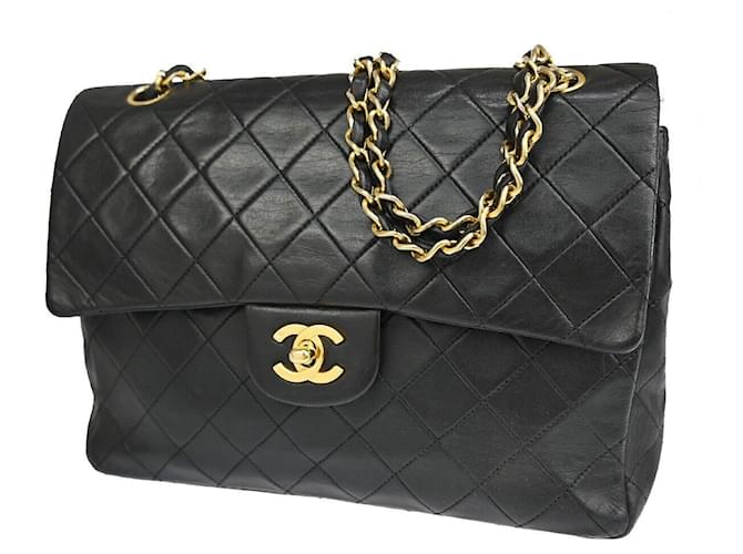 Chanel Timeless Black Leather  ref.1223443