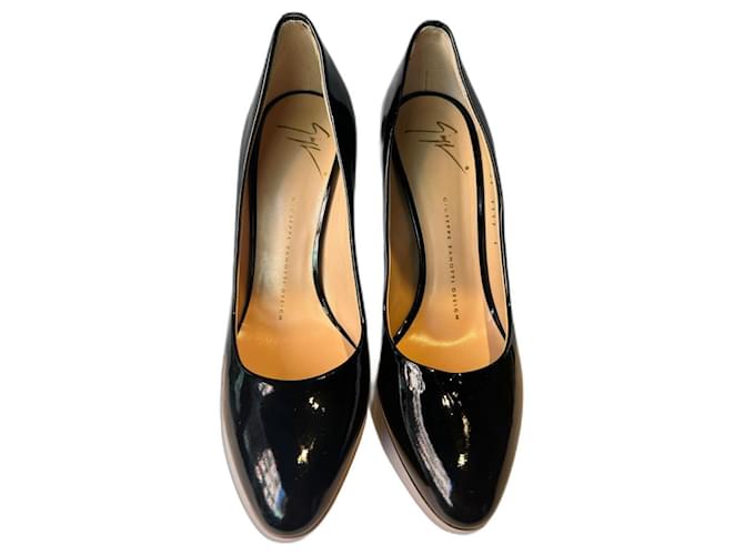 Giuseppe Zanotti Pompes Slingback Cuir vernis Noir  ref.1223475