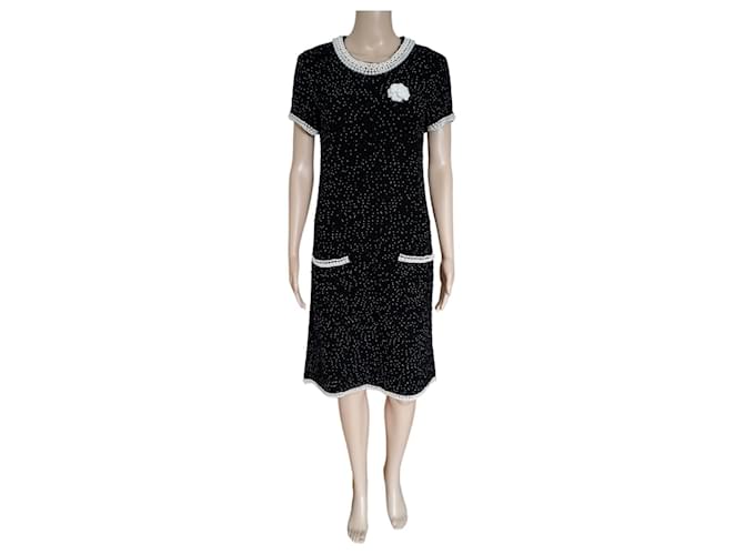 Vestido Chanel de caxemira preto com pérolas Casimira  ref.1223525