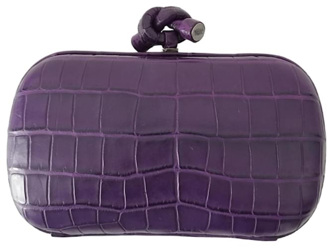 Bolso de mano Bottega Veneta Knot en piel de cocodrilo violeta mate Púrpura Cueros exoticos  ref.1223542