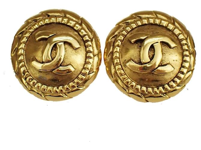 Timeless Chanel Logo CC Dourado Banhado a ouro  ref.1223975