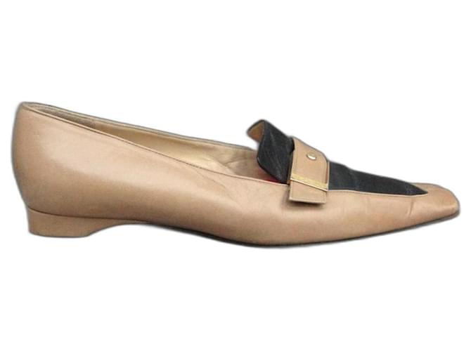 Chanel p loafers 37,5 Black Beige Leather  ref.1224143