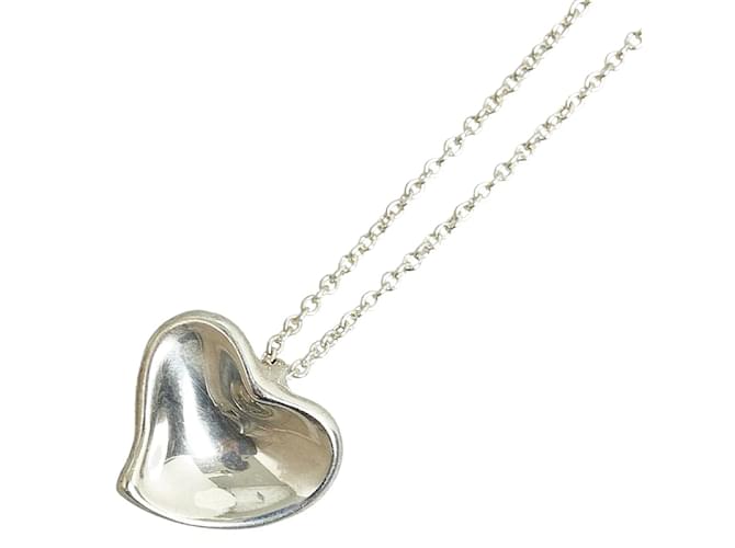 Tiffany & Co Colar com pingente de coração prateado Prata Metal  ref.1224358