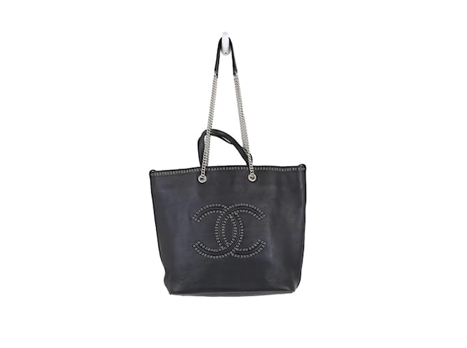 Chanel Leather Cerf Tote Black  ref.1224884