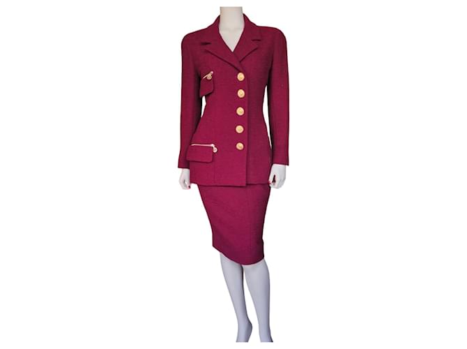 classic chanel suit Dark red Wool  ref.1225014