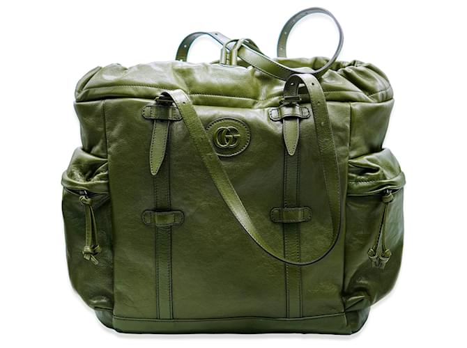 Gucci-Tasche mit GG-Kordelzug aus grünem Leder  ref.1225335