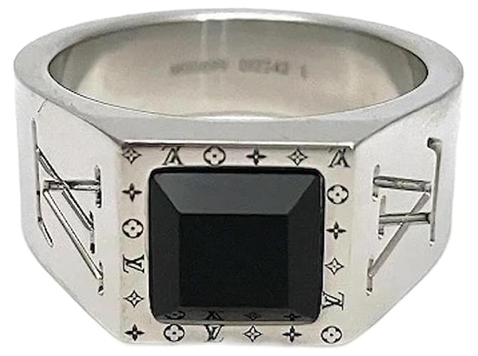 Louis Vuitton Onyx LV Signet Ring M00699 Silvery Metal  ref.1225599