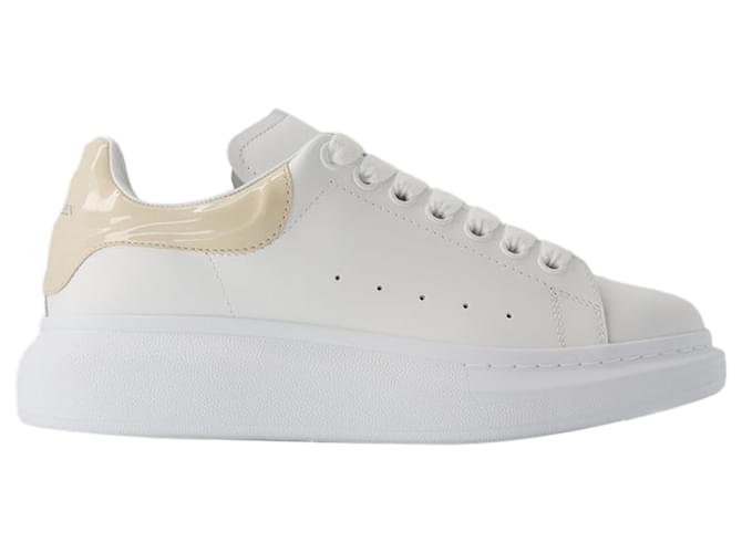 Oversized Sneakers - Alexander Mcqueen - Leather - White Pony-style calfskin  ref.1225804