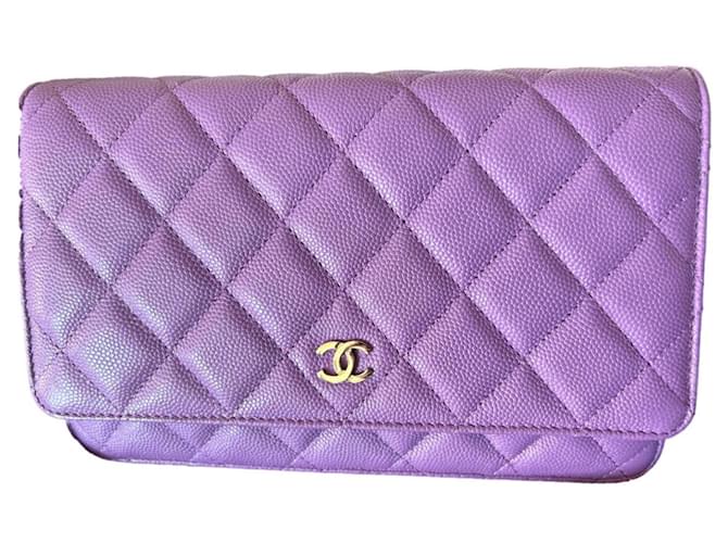 Wallet On Chain Chanel Brieftasche an der Kette Lila Leder  ref.1226300