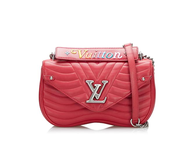 LOUIS VUITTON Handbags New Wave Red Leather  ref.1226639