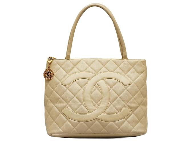 CHANEL Handbags Classic CC Shopping Brown Leather  ref.1227085