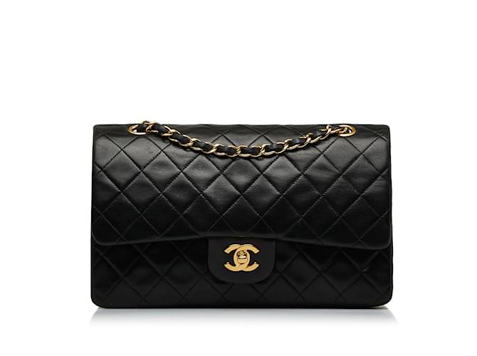 CHANEL Handbags Timeless/classique Black Leather  ref.1227135