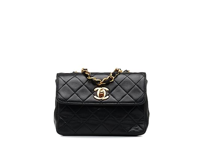 CHANEL Handbags Timeless/classique Black Leather  ref.1227324