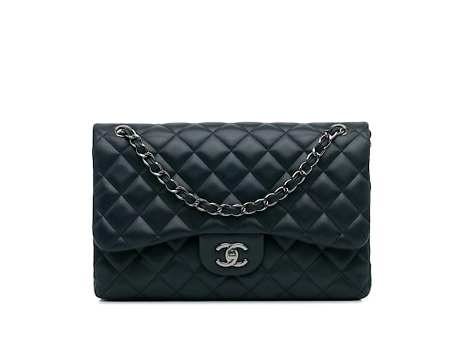 CHANEL Handbags Timeless/classique Blue Leather  ref.1227402