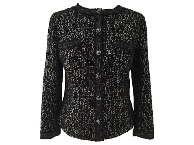 Chanel Giacca in tweed nero con logo super raro  ref.1227474