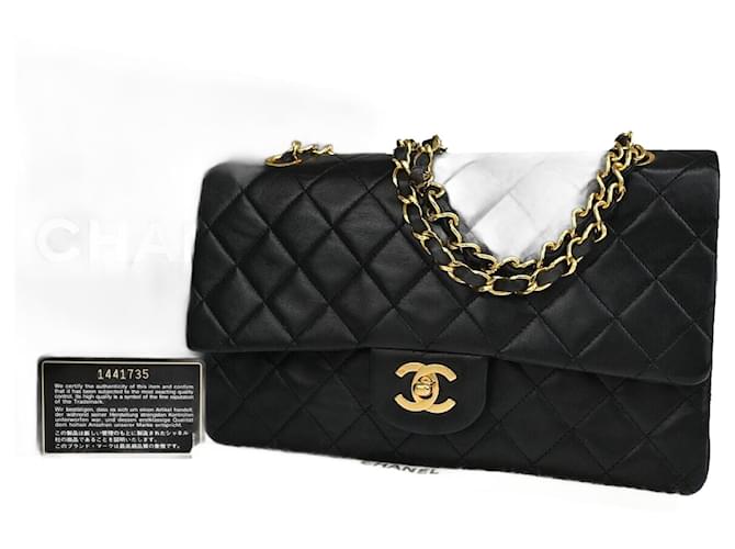 Classique Chanel Timeless Cuir Noir  ref.1227559