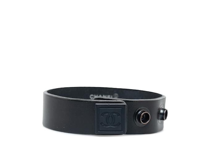 Bracelet en cuir Chanel CC noir  ref.1228386
