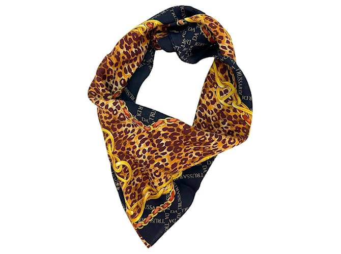 DA TRUSSARDI Bandana Scarf Women's Scarf Cotton LeoPrint Multiple colors  ref.1228557