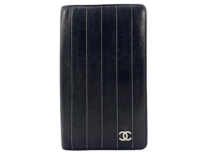 CHANEL Leather Wallet Black Case CC Silver Purse Wallet  ref.1228914