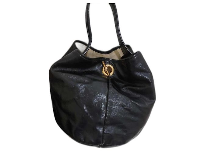 Borsa Saint Laurent Yeves in pelle nera Nero
