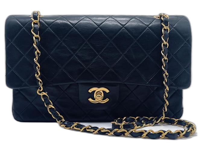 Timeless Bolso de mano Chanel Classique en piel de cordero negra y metal bañado en oro 24 Cara Negro  ref.1229140