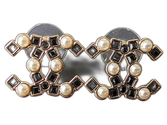 Chanel CC B22P GHW Pearl Black Crystal Logo Earrings box Golden Metal  ref.1229399