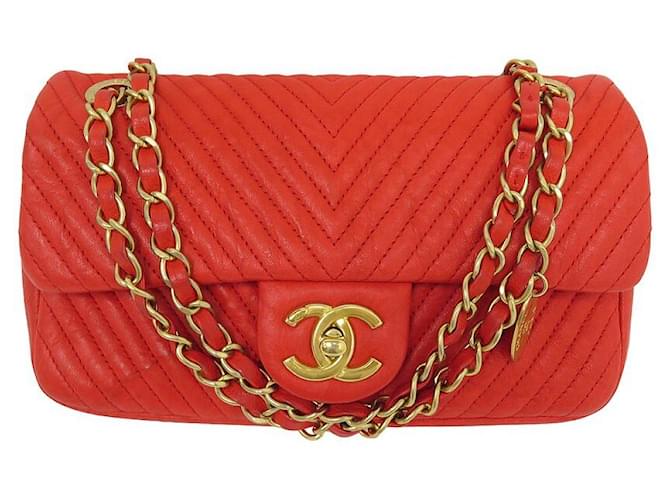 NEUF SAC A MAIN CHANEL TIMELESS SIMPLE RABAT CUIR CHEVRON BANDOULIERE BAG Rouge  ref.1229640