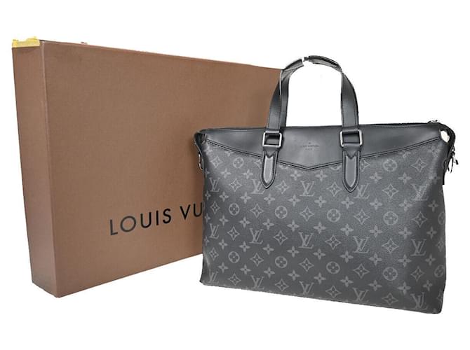 Louis Vuitton Explorer Grey Cloth  ref.1229767