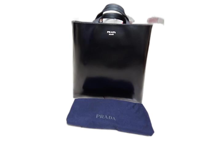 Prada Shopping Black Leather  ref.1229907