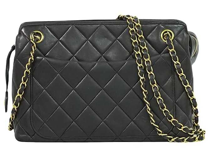 Classique Chanel shopping Cuir Noir  ref.1230035